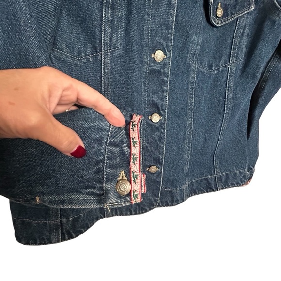 Bill Blass Vintage Denim Jacket w/Floral Trim & Embroidery Sz M - Picture 4 of 9